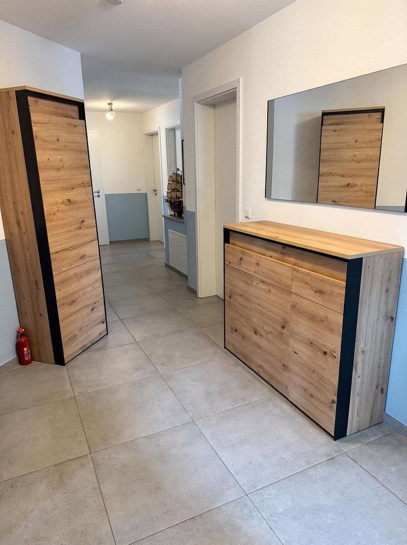 Prenájom bytu 5-izbový 110 m², Germaringen, Bavorsko Prenájom bytu 5-izbový 110 m², Germaringen, Bavorsko