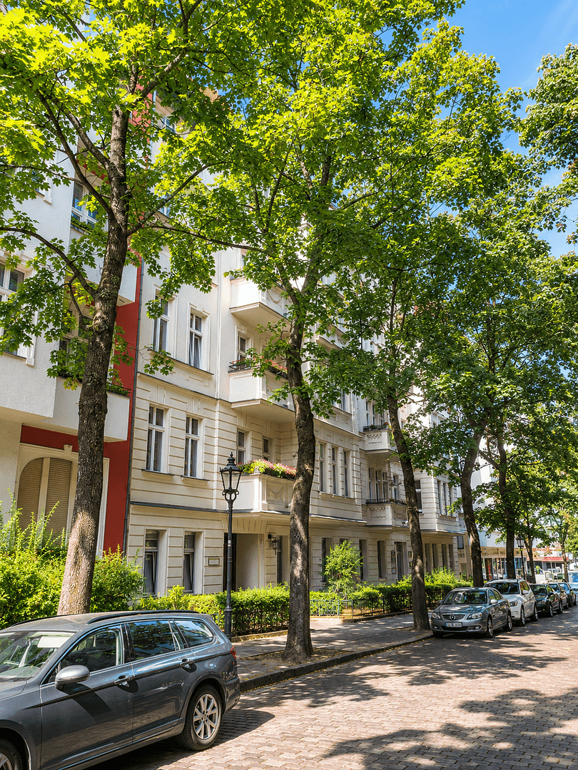 Predaj bytu 3-izbový 85 m², Johann-Sigismund-Straße 3, Berlin, Berlín Predaj bytu 3-izbový 85 m², Johann-Sigismund-Straße 3, Berlin, Berlín