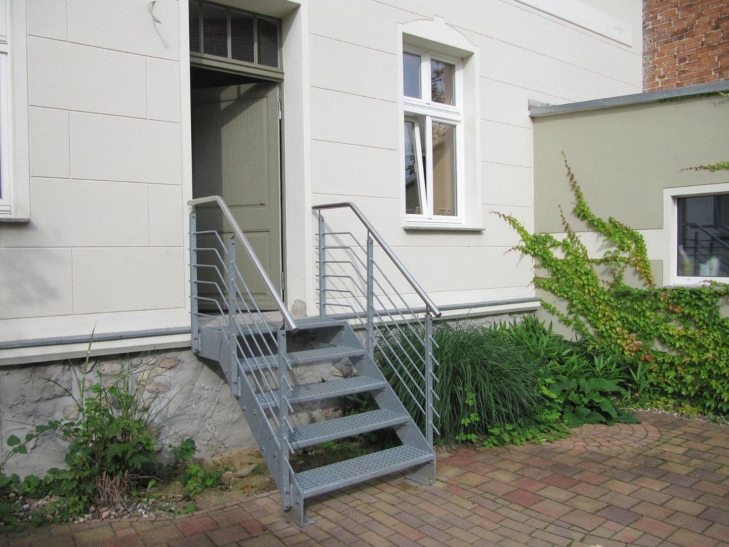 Predaj domu 317 m², pozemok 600 m², Am hohen Ende, Perleberg, Brandenbursko Predaj domu 317 m², pozemok 600 m², Am hohen Ende, Perleberg, Brandenbursko