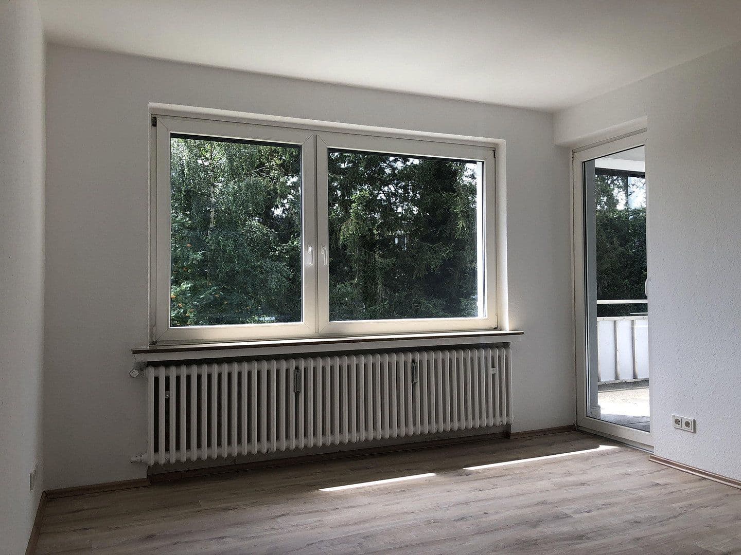 Prenájom bytu 3-izbový 72 m², Moselstraße 102, Heiligenhaus, Severné Porýnie - Westfálsko Prenájom bytu 3-izbový 72 m², Moselstraße 102, Heiligenhaus, Severné Porýnie - Westfálsko