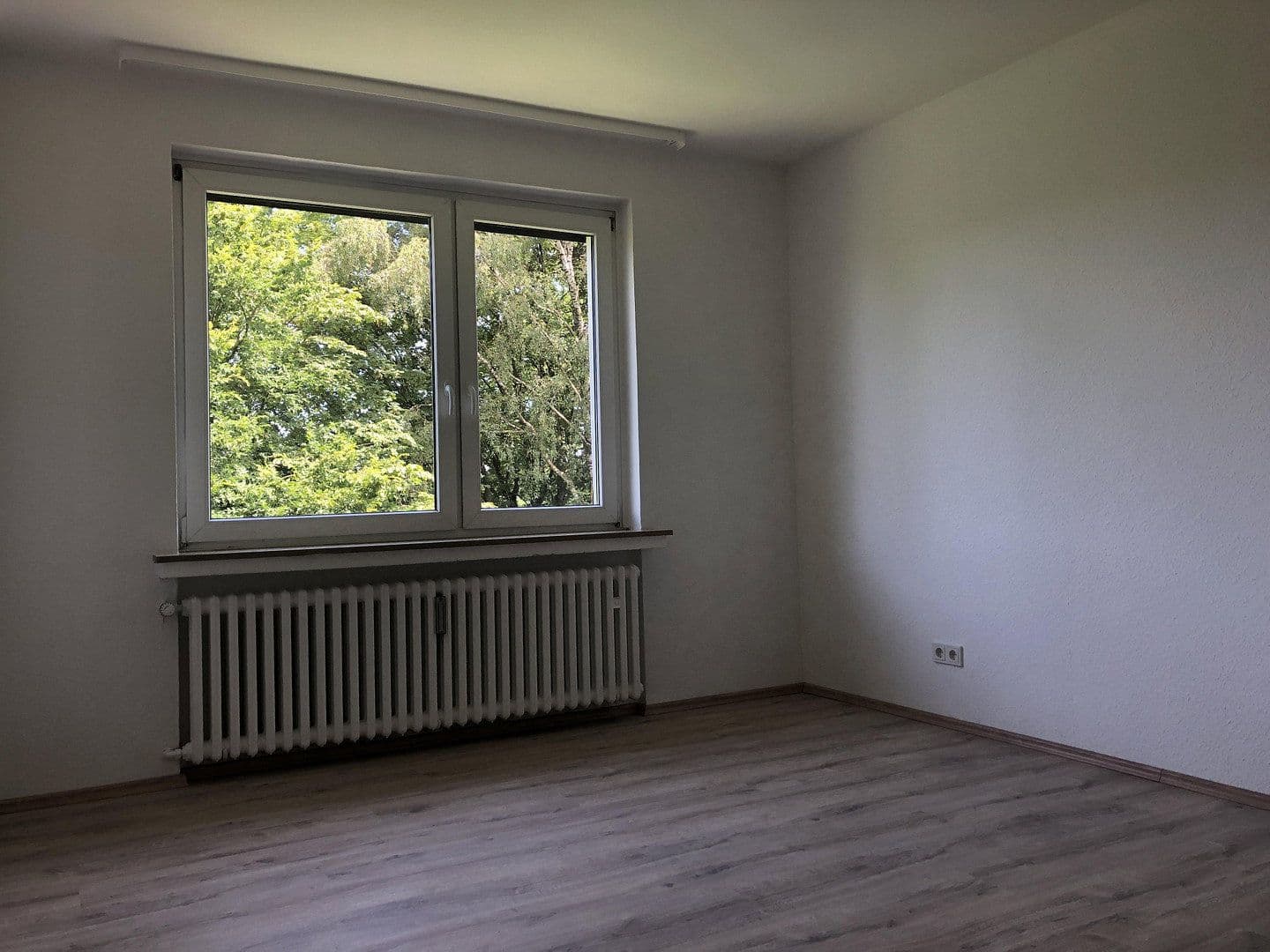 Prenájom bytu 3-izbový 72 m², Moselstraße 102, Heiligenhaus, Severné Porýnie - Westfálsko Prenájom bytu 3-izbový 72 m², Moselstraße 102, Heiligenhaus, Severné Porýnie - Westfálsko