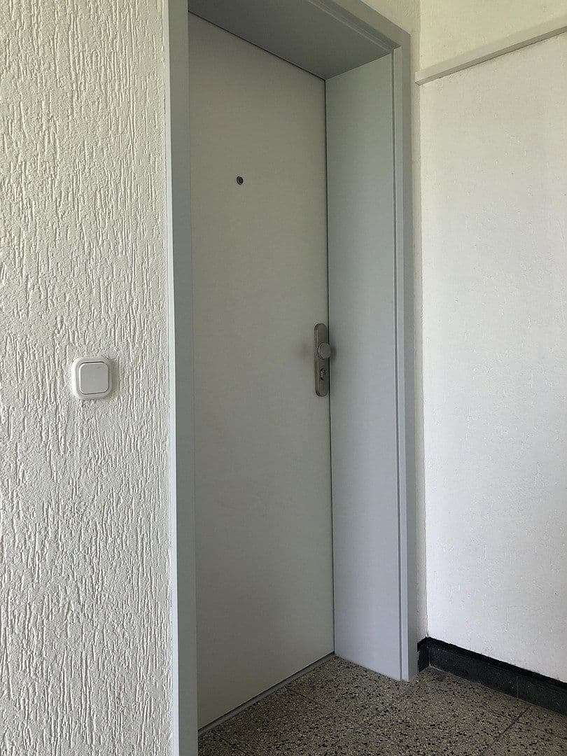Prenájom bytu 3-izbový 72 m², Moselstraße 102, Heiligenhaus, Severné Porýnie - Westfálsko Prenájom bytu 3-izbový 72 m², Moselstraße 102, Heiligenhaus, Severné Porýnie - Westfálsko