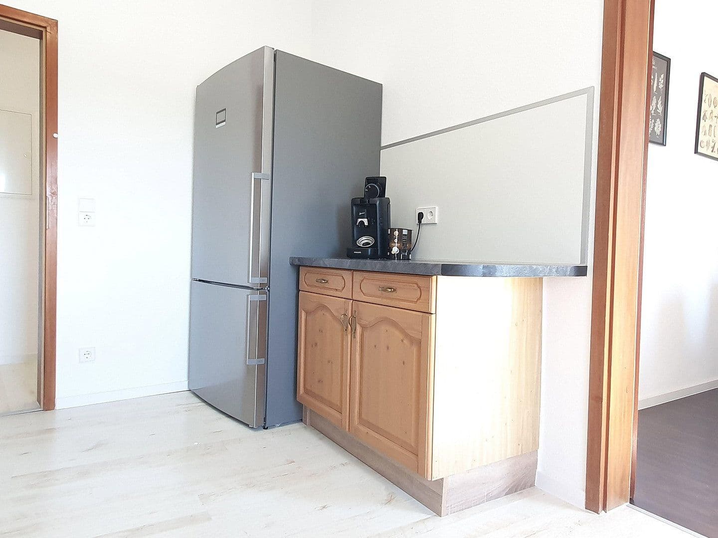 Prenájom bytu 6-izbový 140 m², Schwetzinger Straße 63, Karlsruhe, Bádensko-Wurttembersko Prenájom bytu 6-izbový 140 m², Schwetzinger Straße 63, Karlsruhe, Bádensko-Wurttembersko