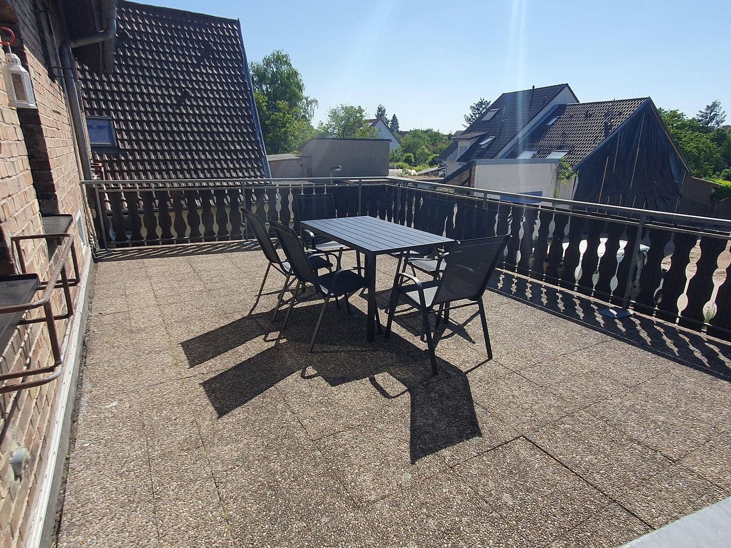 Prenájom bytu 6-izbový 140 m², Schwetzinger Straße 63, Karlsruhe, Bádensko-Wurttembersko Prenájom bytu 6-izbový 140 m², Schwetzinger Straße 63, Karlsruhe, Bádensko-Wurttembersko