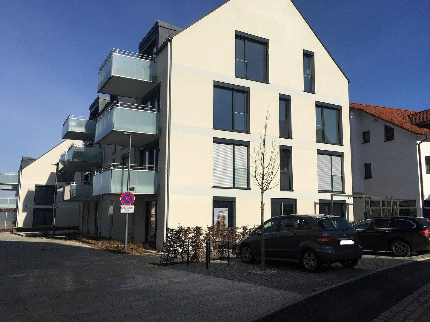 Prenájom bytu 3-izbový 80 m², Heilbronner Str. 11, Neckarwestheim, Bádensko-Wurttembersko Prenájom bytu 3-izbový 80 m², Heilbronner Str. 11, Neckarwestheim, Bádensko-Wurttembersko