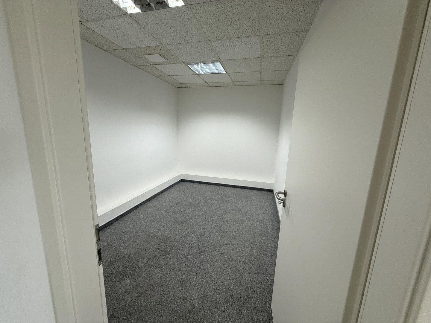 Prenájom bytu 3-izbový 79 m², Humbserstr.22, Fürth, Bavorsko Prenájom bytu 3-izbový 79 m², Humbserstr.22, Fürth, Bavorsko