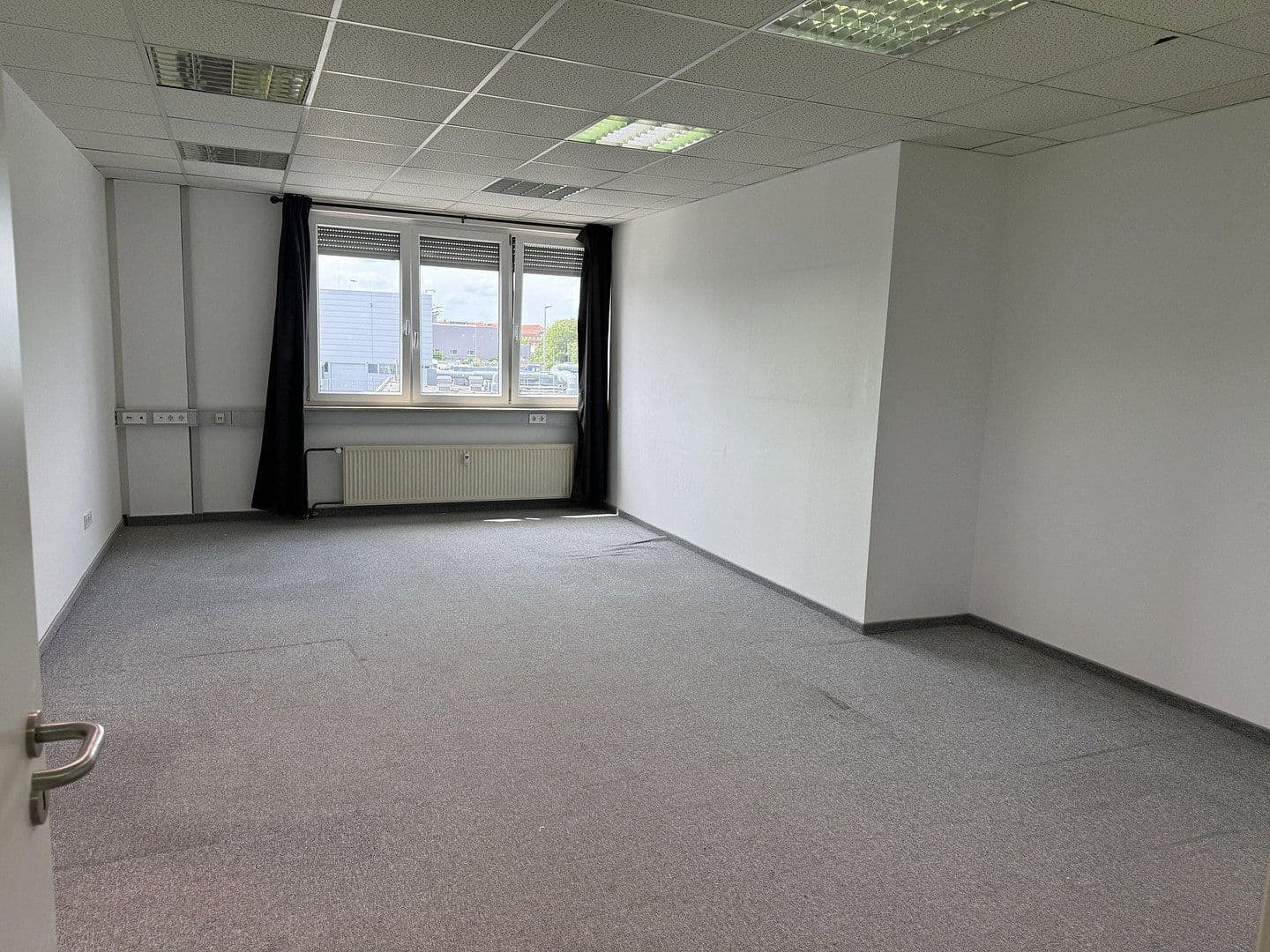 Prenájom bytu 3-izbový 79 m², Humbserstr.22, Fürth, Bavorsko Prenájom bytu 3-izbový 79 m², Humbserstr.22, Fürth, Bavorsko