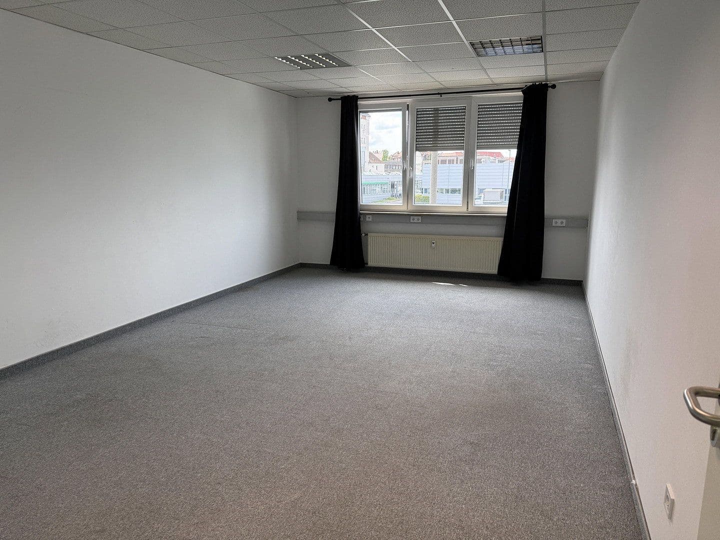 Prenájom bytu 3-izbový 79 m², Humbserstr.22, Fürth, Bavorsko Prenájom bytu 3-izbový 79 m², Humbserstr.22, Fürth, Bavorsko