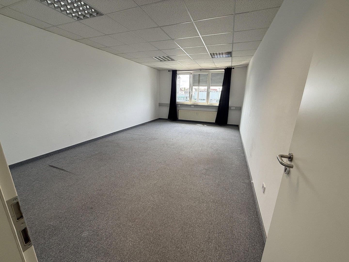Prenájom bytu 3-izbový 79 m², Humbserstr.22, Fürth, Bavorsko Prenájom bytu 3-izbový 79 m², Humbserstr.22, Fürth, Bavorsko