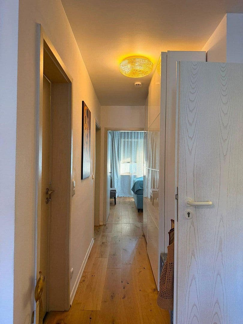 Prenájom bytu 3-izbový 73 m², Rathelbeckstr, Düsseldorf, Severné Porýnie - Westfálsko Prenájom bytu 3-izbový 73 m², Rathelbeckstr, Düsseldorf, Severné Porýnie - Westfálsko