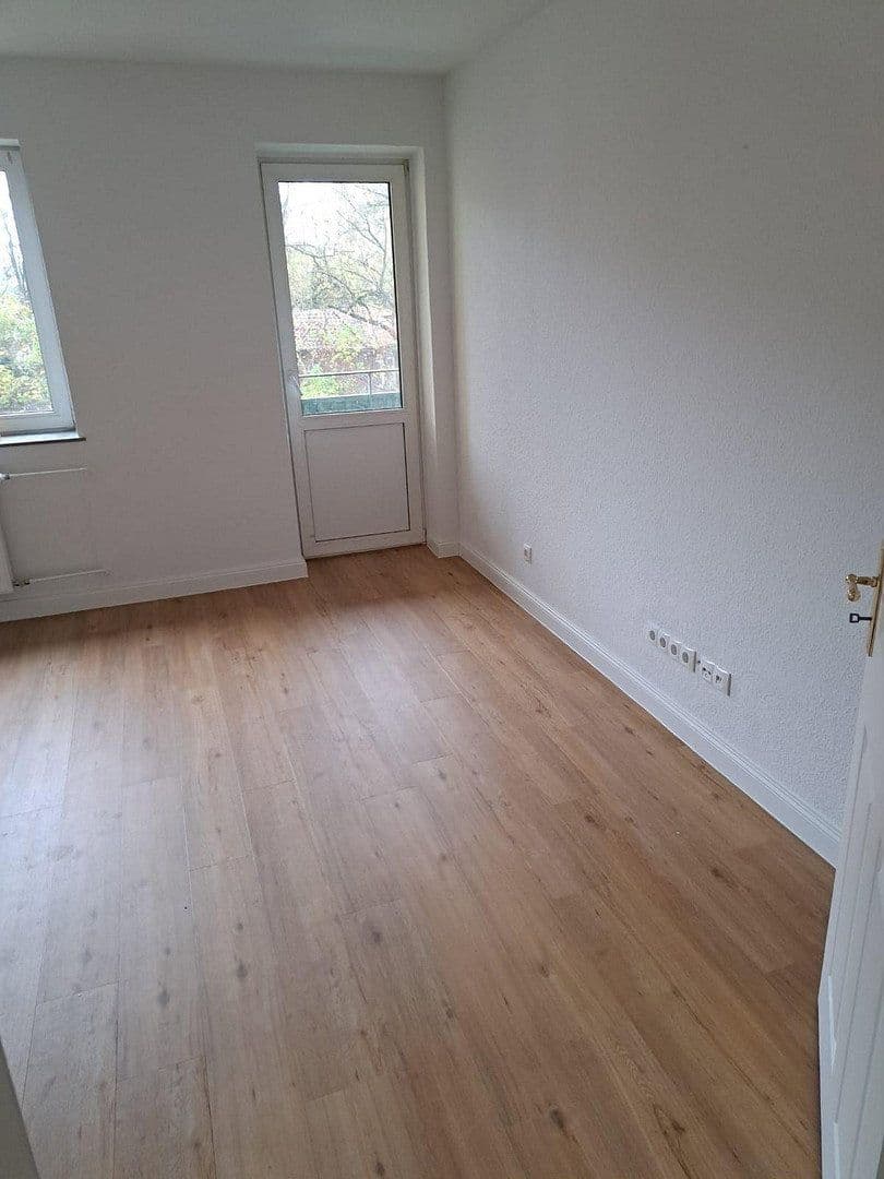 Predaj domu 1.016 m², pozemok 1.000 m², Brunswiker Str. 29 in Kiel, Kiel, Šlezvicko-Holštajnsko Predaj domu 1.016 m², pozemok 1.000 m², Brunswiker Str. 29 in Kiel, Kiel, Šlezvicko-Holštajnsko