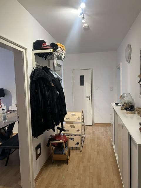 Prenájom bytu 3-izbový 90 m², Herzogstrasse 79, Düsseldorf, Severné Porýnie - Westfálsko Prenájom bytu 3-izbový 90 m², Herzogstrasse 79, Düsseldorf, Severné Porýnie - Westfálsko