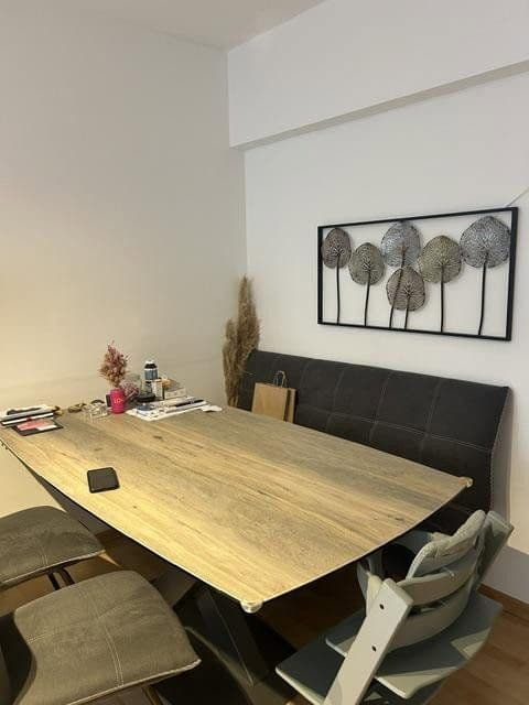 Prenájom bytu 3-izbový 90 m², Herzogstrasse 79, Düsseldorf, Severné Porýnie - Westfálsko Prenájom bytu 3-izbový 90 m², Herzogstrasse 79, Düsseldorf, Severné Porýnie - Westfálsko