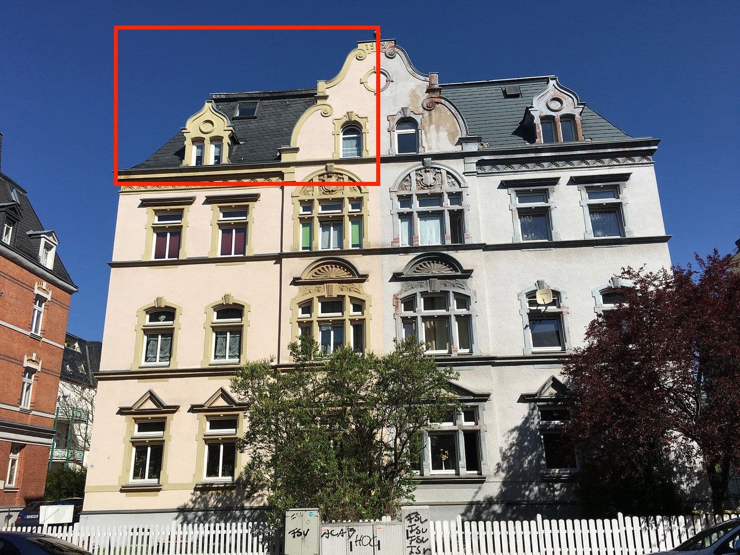 Predaj bytu 4-izbový 107 m², Friedrich-Engels-Straße 49, Zwickau, Sasko Predaj bytu 4-izbový 107 m², Friedrich-Engels-Straße 49, Zwickau, Sasko