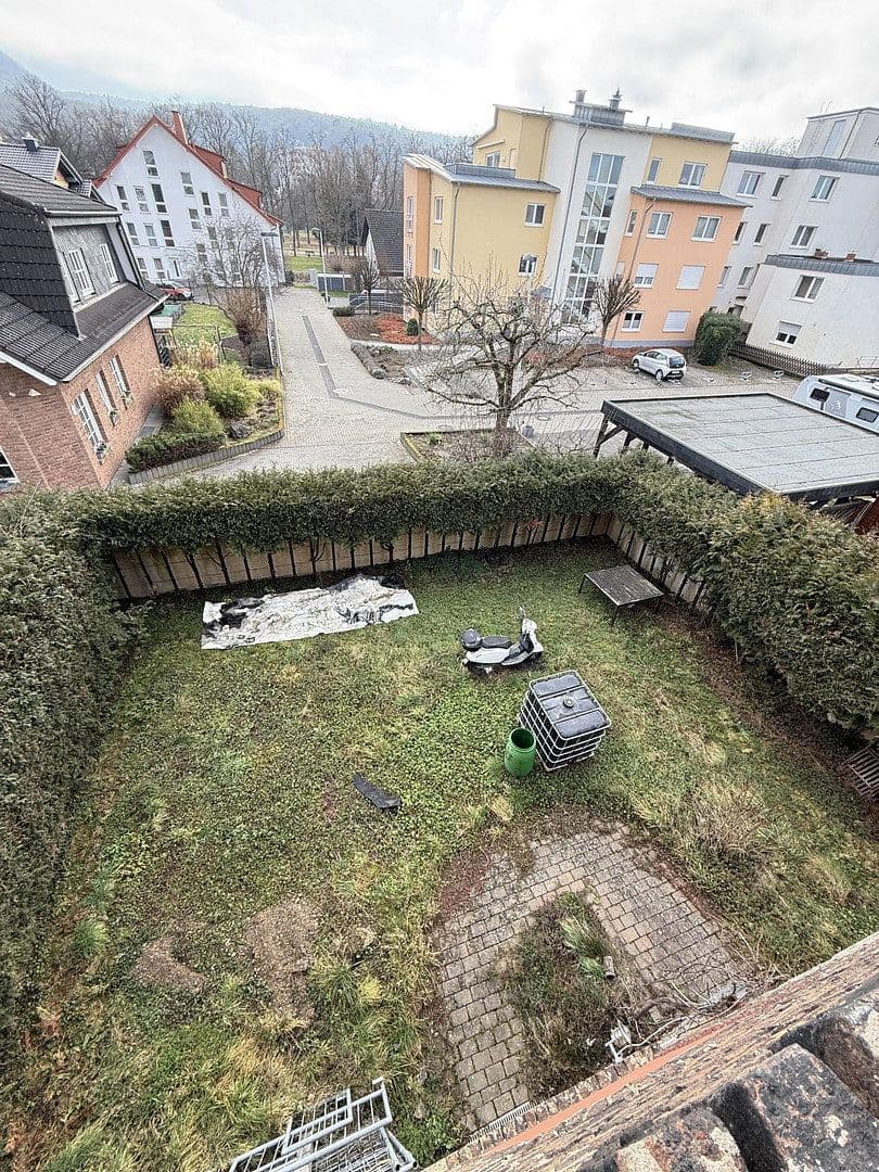 Predaj domu 160 m², pozemok 285 m², Sebastianstraße 33, Bad Neuenahr-Ahrweiler, Porýnie-Falcko Predaj domu 160 m², pozemok 285 m², Sebastianstraße 33, Bad Neuenahr-Ahrweiler, Porýnie-Falcko