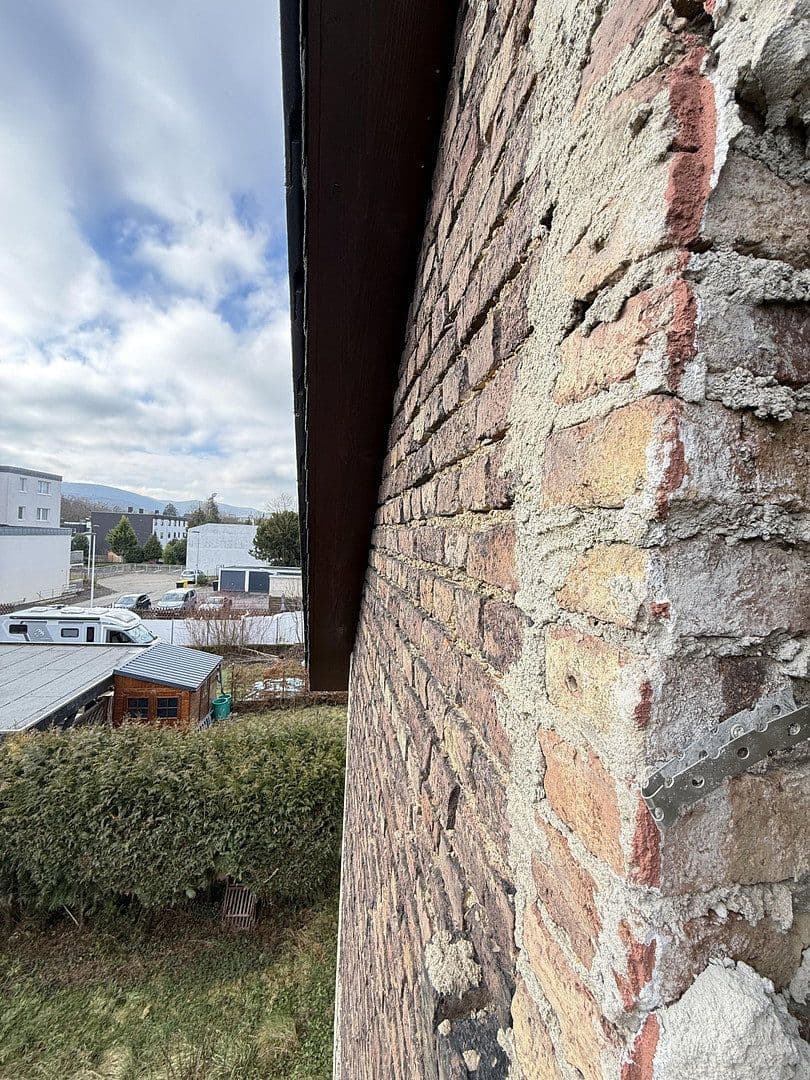Predaj domu 160 m², pozemok 285 m², Sebastianstraße 33, Bad Neuenahr-Ahrweiler, Porýnie-Falcko Predaj domu 160 m², pozemok 285 m², Sebastianstraße 33, Bad Neuenahr-Ahrweiler, Porýnie-Falcko