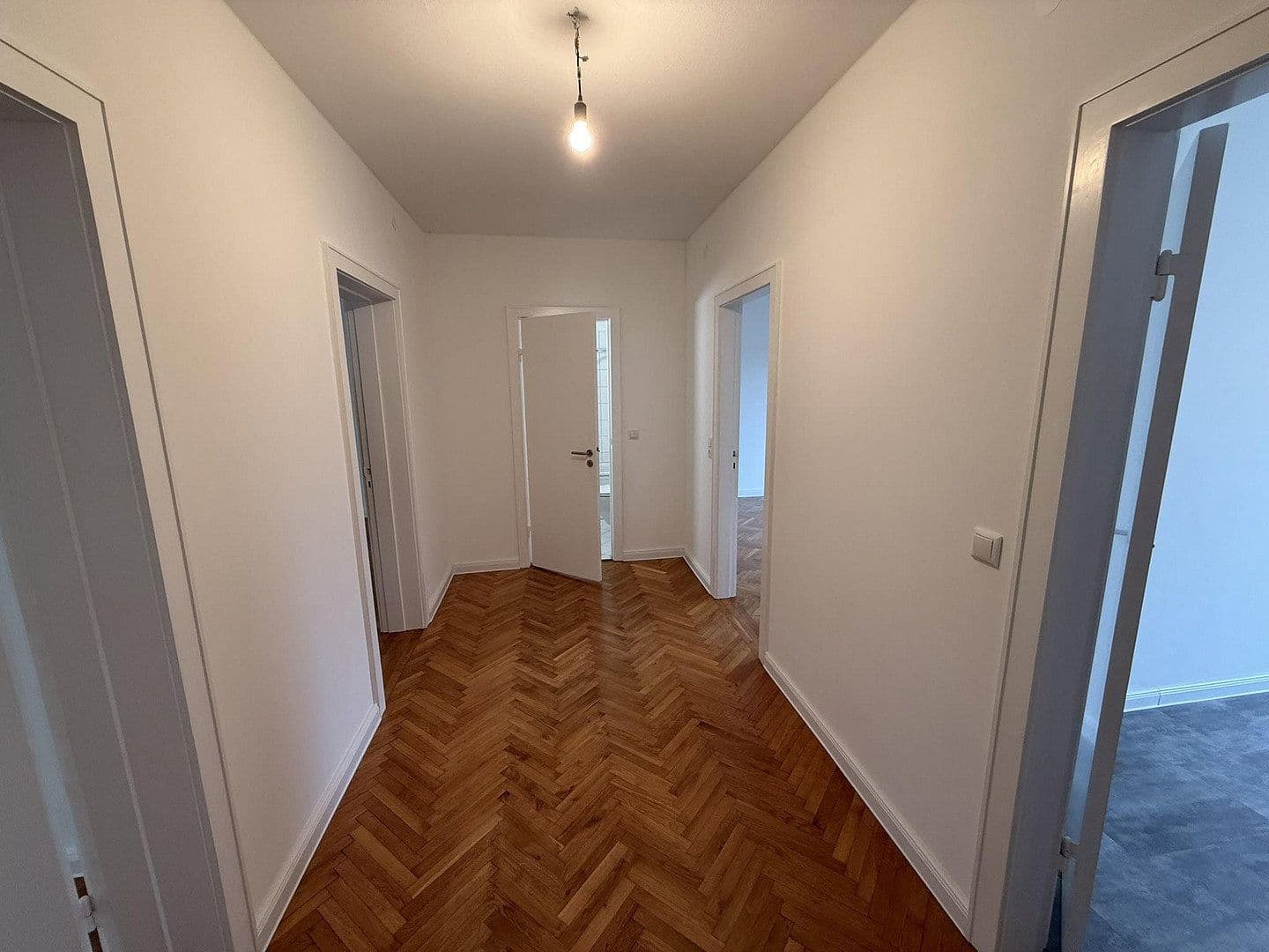 Prenájom bytu 3-izbový 80 m², Heimfelder Straße 86, Hamburg, Hamburg Prenájom bytu 3-izbový 80 m², Heimfelder Straße 86, Hamburg, Hamburg