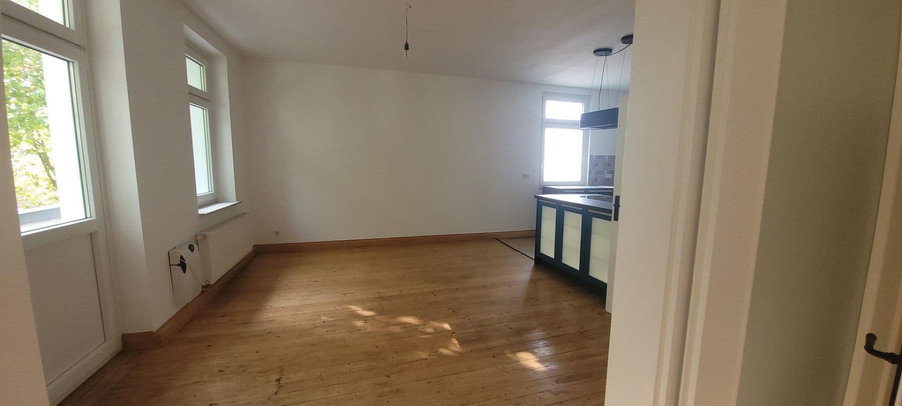 Prenájom bytu 5-izbový 136 m², Heinrichstraße, Bad Oeynhausen, Severné Porýnie - Westfálsko Prenájom bytu 5-izbový 136 m², Heinrichstraße, Bad Oeynhausen, Severné Porýnie - Westfálsko