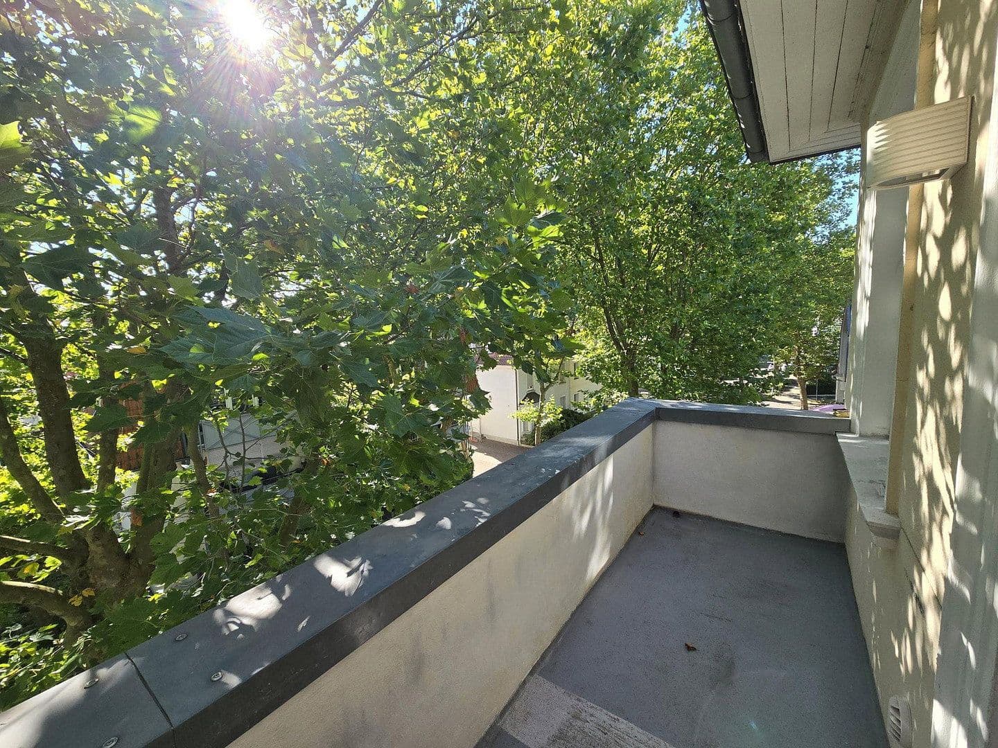 Prenájom bytu 5-izbový 136 m², Heinrichstraße, Bad Oeynhausen, Severné Porýnie - Westfálsko Prenájom bytu 5-izbový 136 m², Heinrichstraße, Bad Oeynhausen, Severné Porýnie - Westfálsko