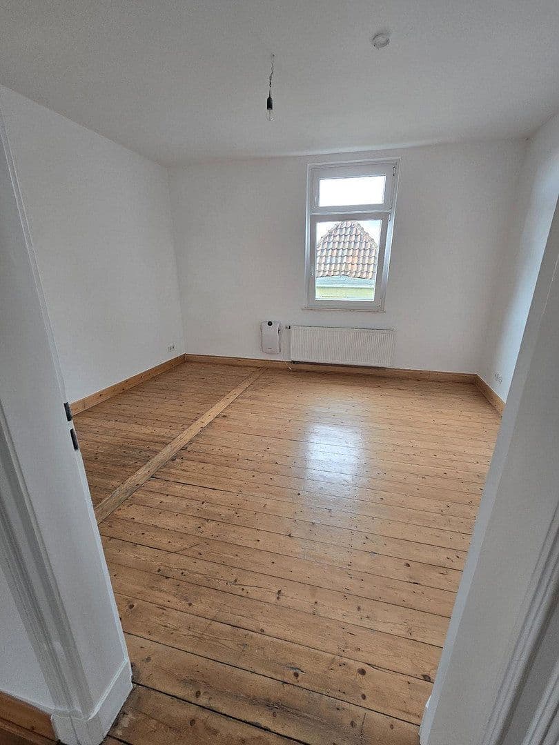 Prenájom bytu 5-izbový 136 m², Heinrichstraße, Bad Oeynhausen, Severné Porýnie - Westfálsko Prenájom bytu 5-izbový 136 m², Heinrichstraße, Bad Oeynhausen, Severné Porýnie - Westfálsko