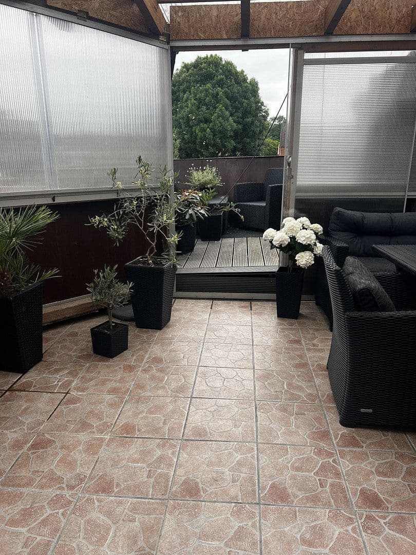 Predaj domu 300 m², pozemok 313 m², Kiel, Šlezvicko-Holštajnsko Predaj domu 300 m², pozemok 313 m², Kiel, Šlezvicko-Holštajnsko