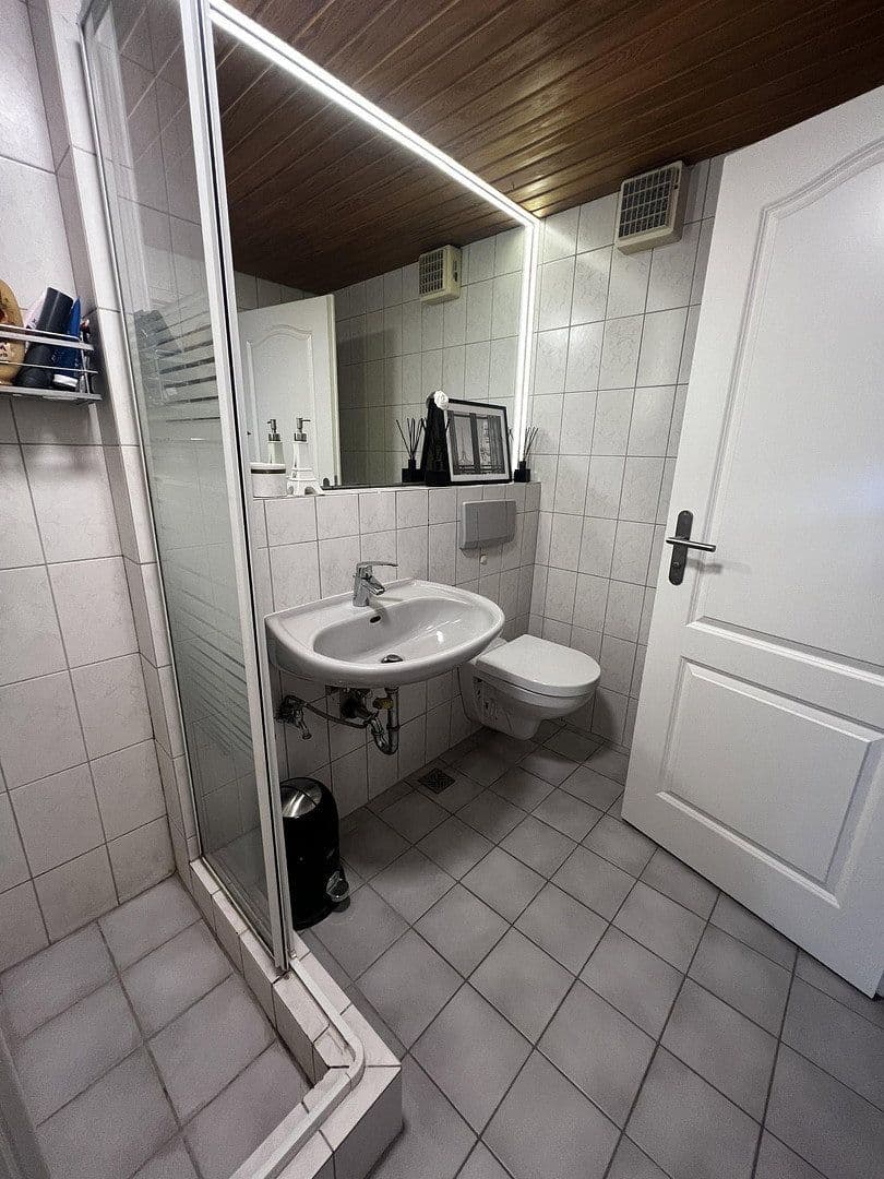 Predaj domu 300 m², pozemok 313 m², Kiel, Šlezvicko-Holštajnsko Predaj domu 300 m², pozemok 313 m², Kiel, Šlezvicko-Holštajnsko