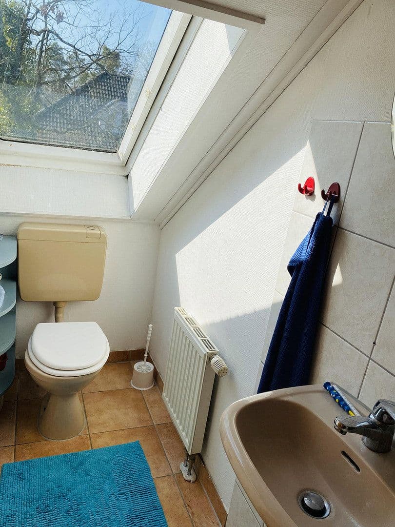 Predaj domu 210 m², pozemok 313 m², Kleinmachnow, Brandenbursko Predaj domu 210 m², pozemok 313 m², Kleinmachnow, Brandenbursko