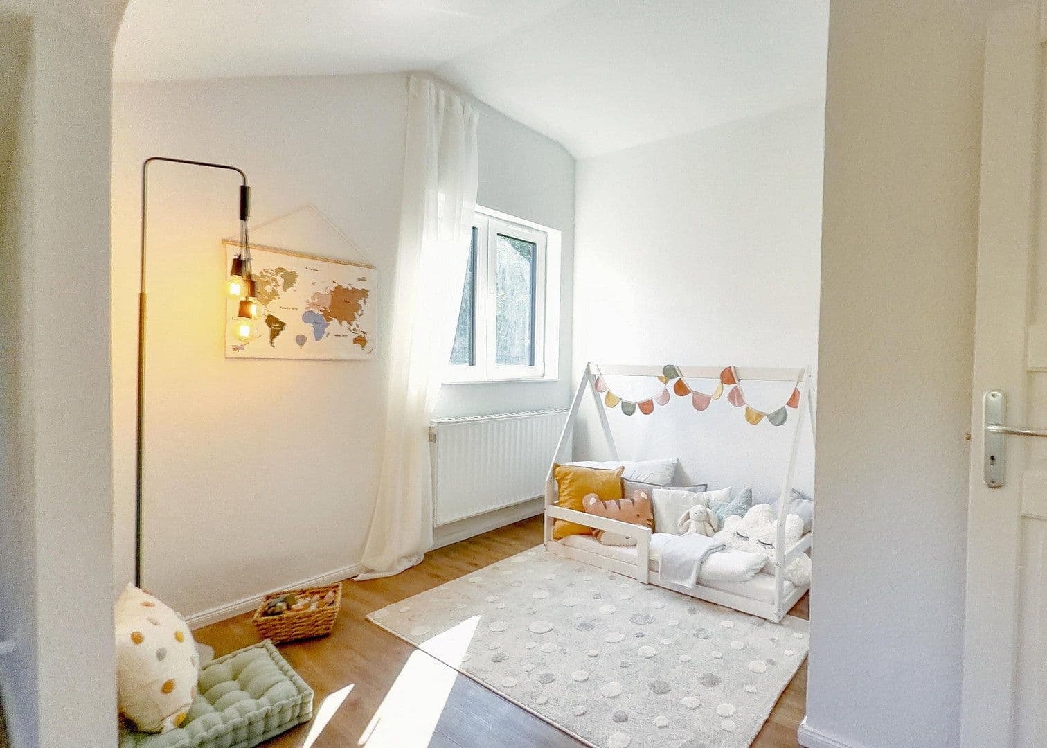 Predaj domu 130 m², pozemok 507 m², Ahrensburg, Šlezvicko-Holštajnsko Predaj domu 130 m², pozemok 507 m², Ahrensburg, Šlezvicko-Holštajnsko