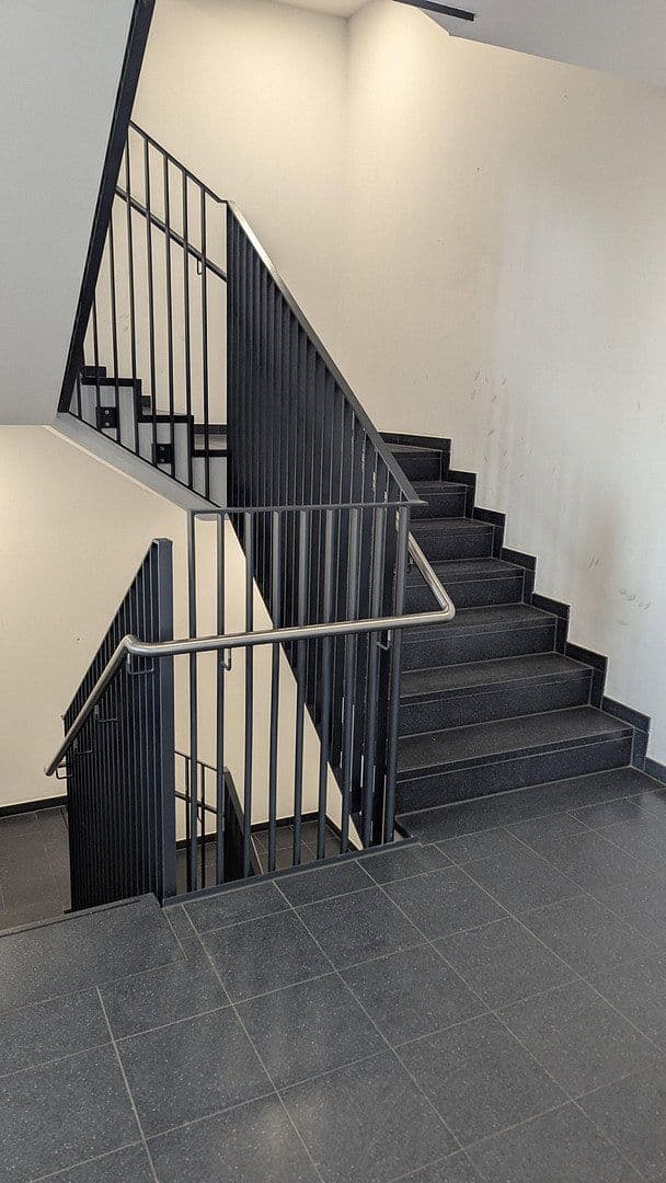 Prenájom bytu 2-izbový 56 m², Wiener Str. 37A, Berlin, Berlín Prenájom bytu 2-izbový 56 m², Wiener Str. 37A, Berlin, Berlín