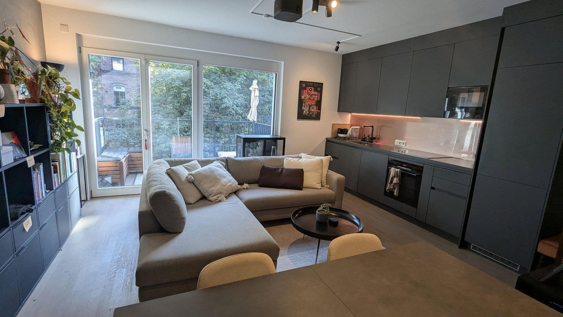 Prenájom bytu 2-izbový 56 m², Wiener Str. 37A, Berlin, Berlín Prenájom bytu 2-izbový 56 m², Wiener Str. 37A, Berlin, Berlín