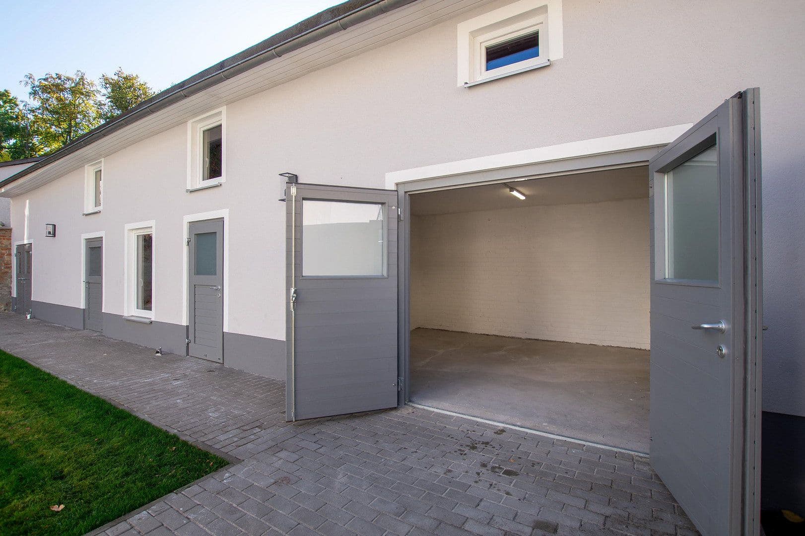 Predaj domu 250 m², pozemok 430 m², Potsdamer Str. 104, Potsdam, Brandenbursko Predaj domu 250 m², pozemok 430 m², Potsdamer Str. 104, Potsdam, Brandenbursko