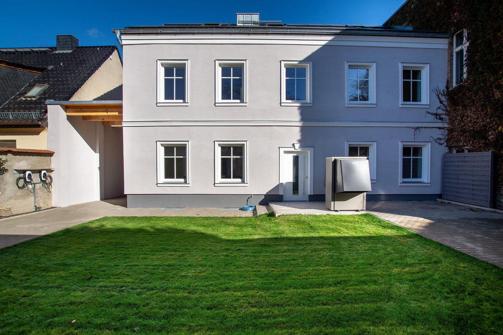 Predaj domu 250 m², pozemok 430 m², Potsdamer Str. 104, Potsdam, Brandenbursko Predaj domu 250 m², pozemok 430 m², Potsdamer Str. 104, Potsdam, Brandenbursko