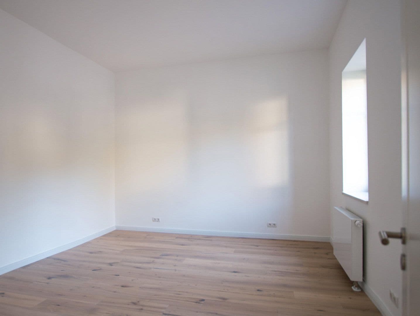 Predaj domu 250 m², pozemok 430 m², Potsdamer Str. 104, Potsdam, Brandenbursko Predaj domu 250 m², pozemok 430 m², Potsdamer Str. 104, Potsdam, Brandenbursko