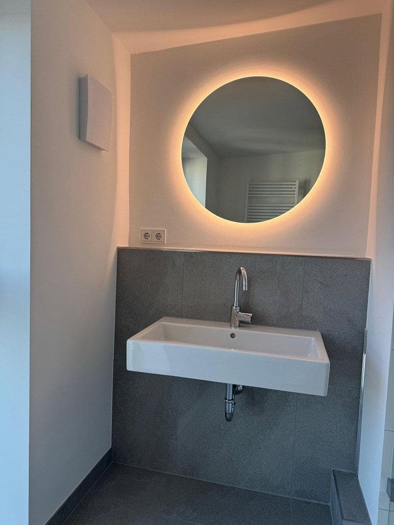 Predaj bytu 2-izbový 67 m², Walderseestraße, Berlin, Berlín Predaj bytu 2-izbový 67 m², Walderseestraße, Berlin, Berlín