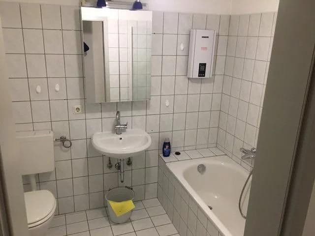 Prenájom bytu 2-izbový 60 m², Aichtal, Bádensko-Wurttembersko Prenájom bytu 2-izbový 60 m², Aichtal, Bádensko-Wurttembersko
