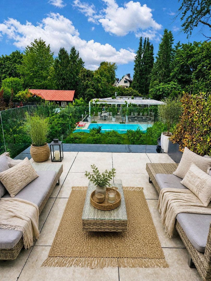 Predaj domu 415 m², pozemok 856 m², Reismühlenstr. 4, München, Bavorsko Predaj domu 415 m², pozemok 856 m², Reismühlenstr. 4, München, Bavorsko