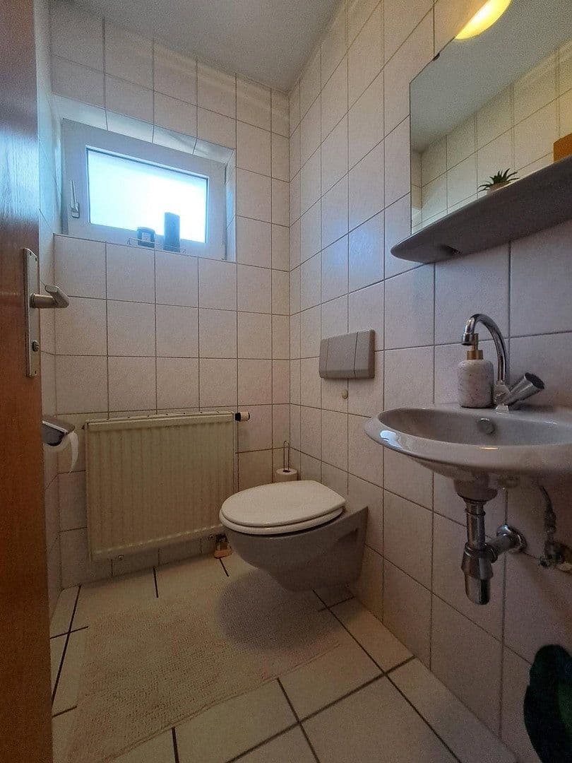 Prenájom bytu 4-izbový 118 m², Backhausweg 6, Udenheim, Porýnie-Falcko Prenájom bytu 4-izbový 118 m², Backhausweg 6, Udenheim, Porýnie-Falcko
