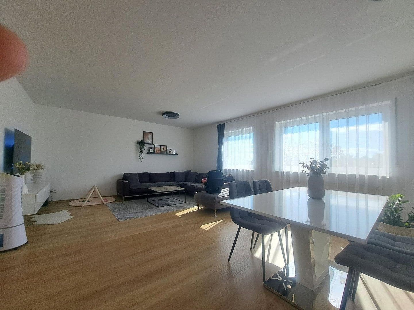 Prenájom bytu 4-izbový 118 m², Backhausweg 6, Udenheim, Porýnie-Falcko Prenájom bytu 4-izbový 118 m², Backhausweg 6, Udenheim, Porýnie-Falcko
