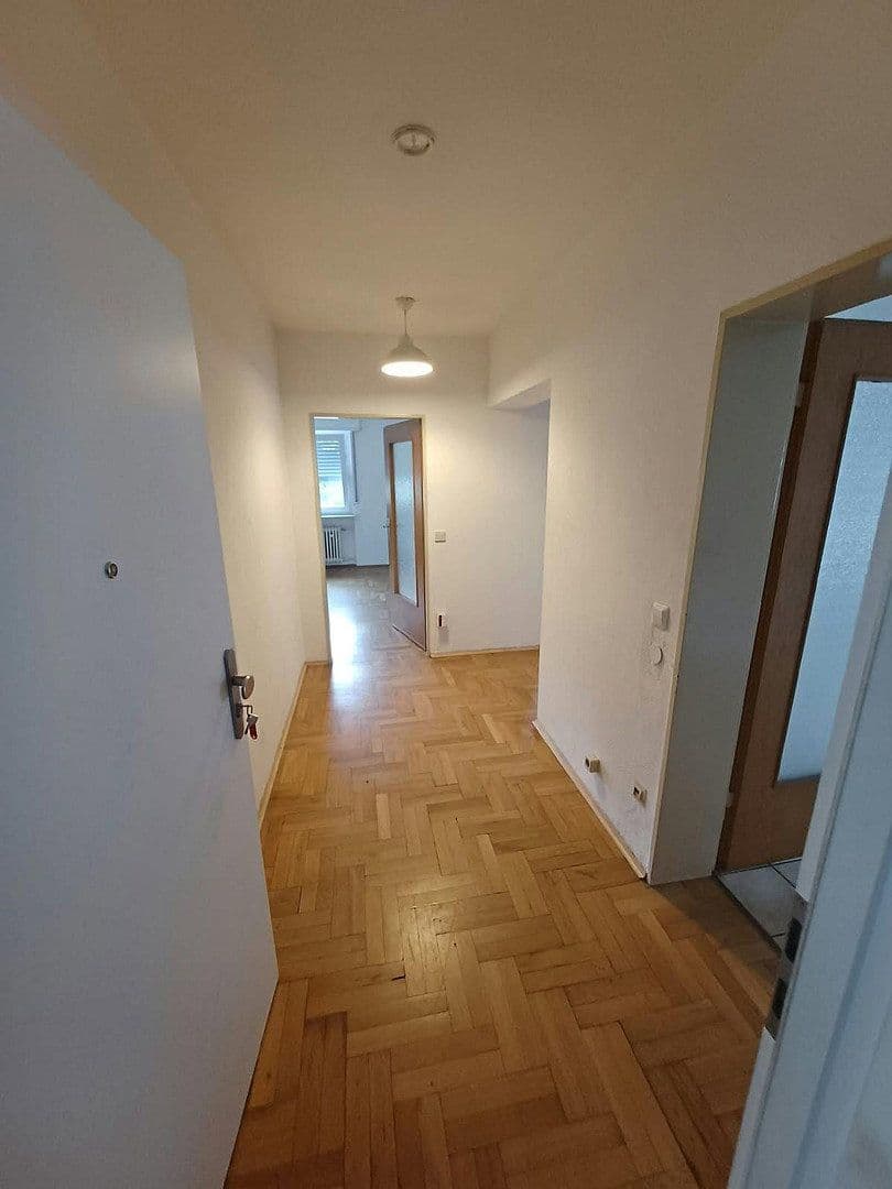 Prenájom bytu 3-izbový 76 m², Theodor-Heuss-Straße 7, Waldsee, Porýnie-Falcko Prenájom bytu 3-izbový 76 m², Theodor-Heuss-Straße 7, Waldsee, Porýnie-Falcko