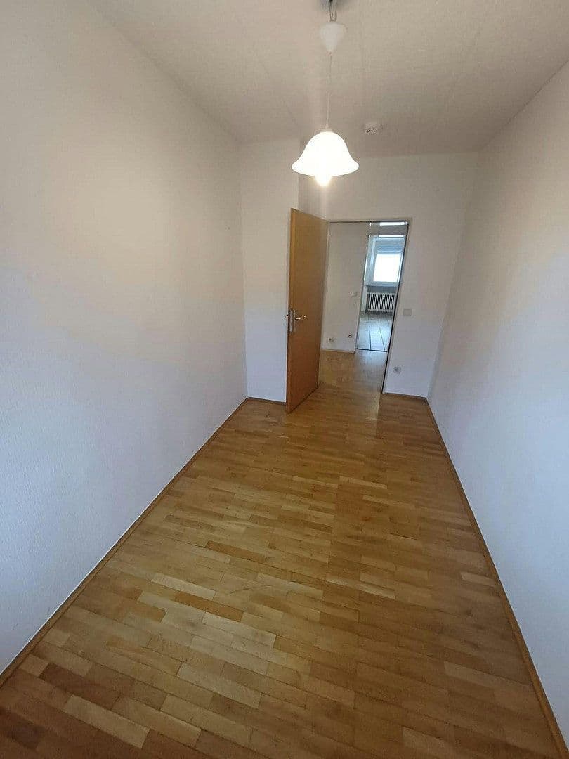 Prenájom bytu 3-izbový 76 m², Theodor-Heuss-Straße 7, Waldsee, Porýnie-Falcko Prenájom bytu 3-izbový 76 m², Theodor-Heuss-Straße 7, Waldsee, Porýnie-Falcko