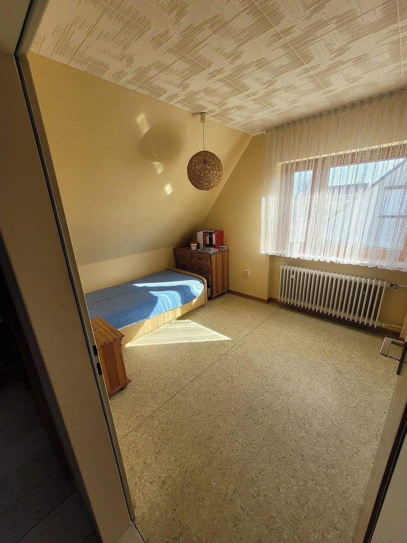 Predaj domu 155 m², pozemok 744 m², Korbach, Hesensko Predaj domu 155 m², pozemok 744 m², Korbach, Hesensko