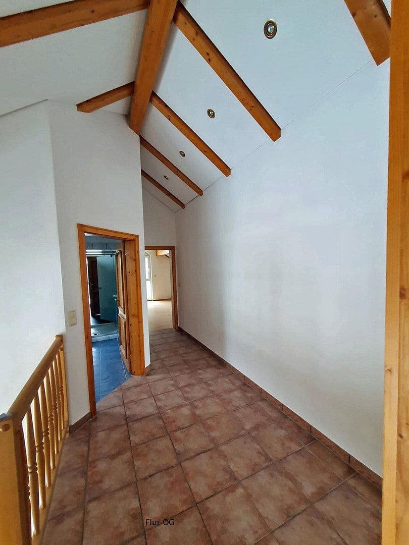 Predaj domu 177 m², pozemok 2.100 m², Hohenburg, Bavorsko Predaj domu 177 m², pozemok 2.100 m², Hohenburg, Bavorsko