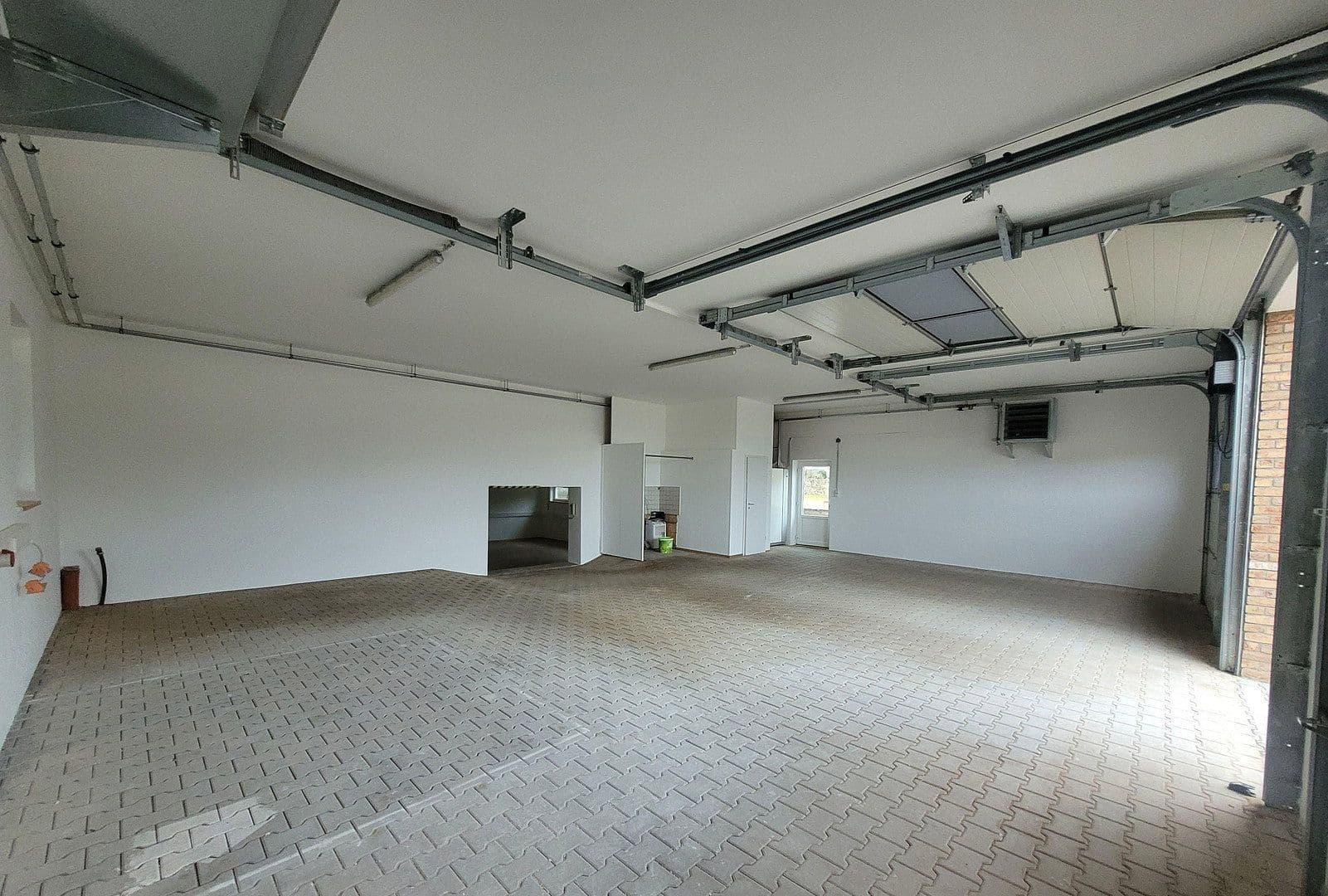 Predaj domu 177 m², pozemok 2.100 m², Hohenburg, Bavorsko Predaj domu 177 m², pozemok 2.100 m², Hohenburg, Bavorsko