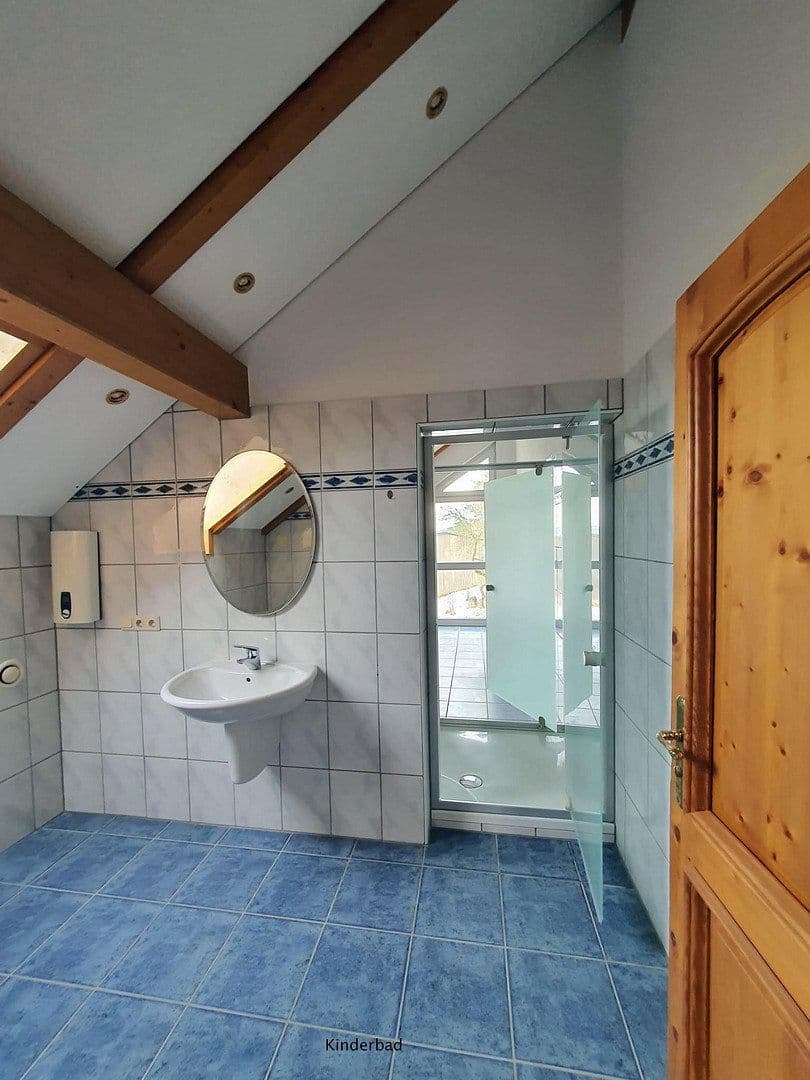 Predaj domu 177 m², pozemok 2.100 m², Hohenburg, Bavorsko Predaj domu 177 m², pozemok 2.100 m², Hohenburg, Bavorsko
