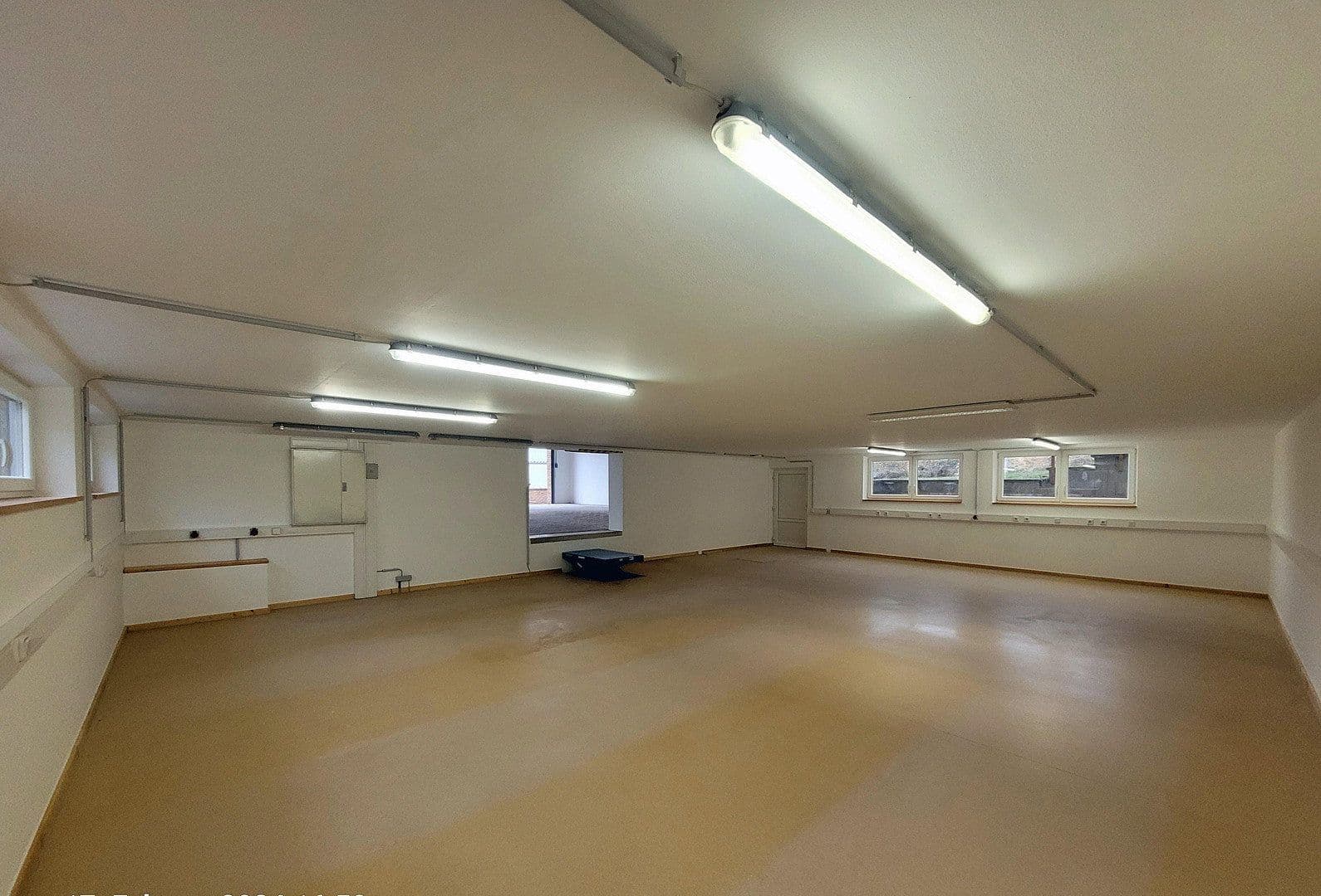 Predaj domu 177 m², pozemok 2.100 m², Hohenburg, Bavorsko Predaj domu 177 m², pozemok 2.100 m², Hohenburg, Bavorsko