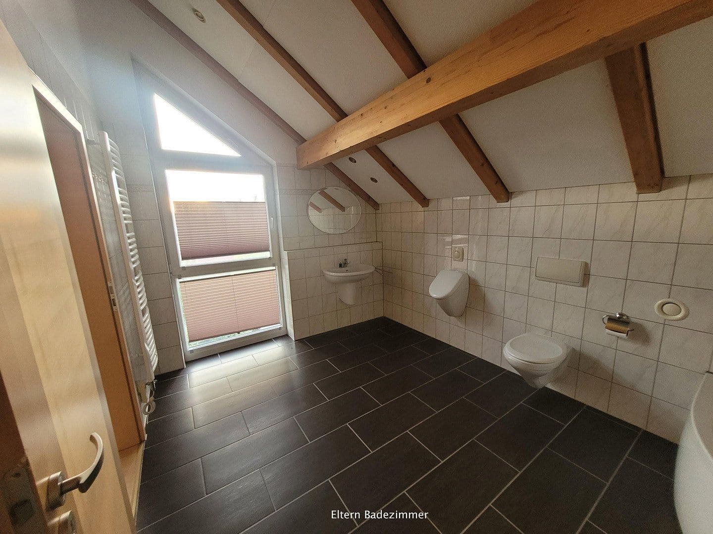 Predaj domu 177 m², pozemok 2.100 m², Hohenburg, Bavorsko Predaj domu 177 m², pozemok 2.100 m², Hohenburg, Bavorsko