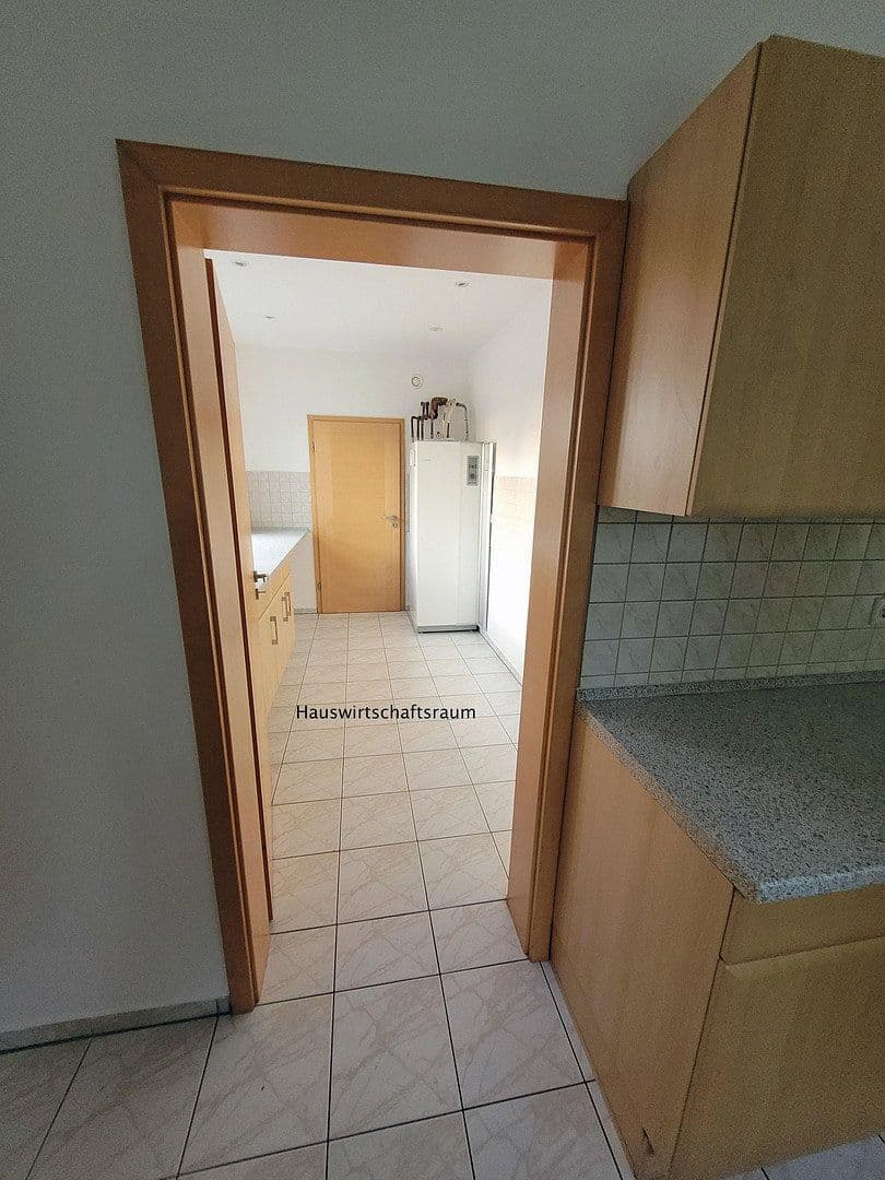 Predaj domu 177 m², pozemok 2.100 m², Hohenburg, Bavorsko Predaj domu 177 m², pozemok 2.100 m², Hohenburg, Bavorsko
