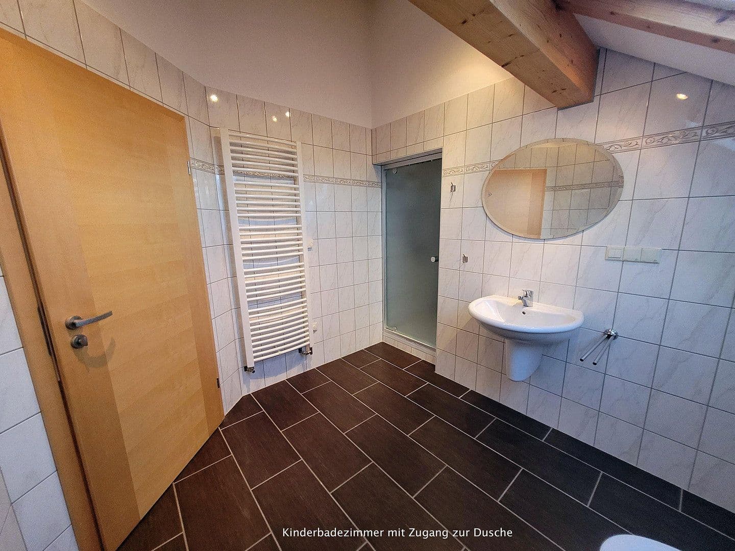 Predaj domu 177 m², pozemok 2.100 m², Hohenburg, Bavorsko Predaj domu 177 m², pozemok 2.100 m², Hohenburg, Bavorsko