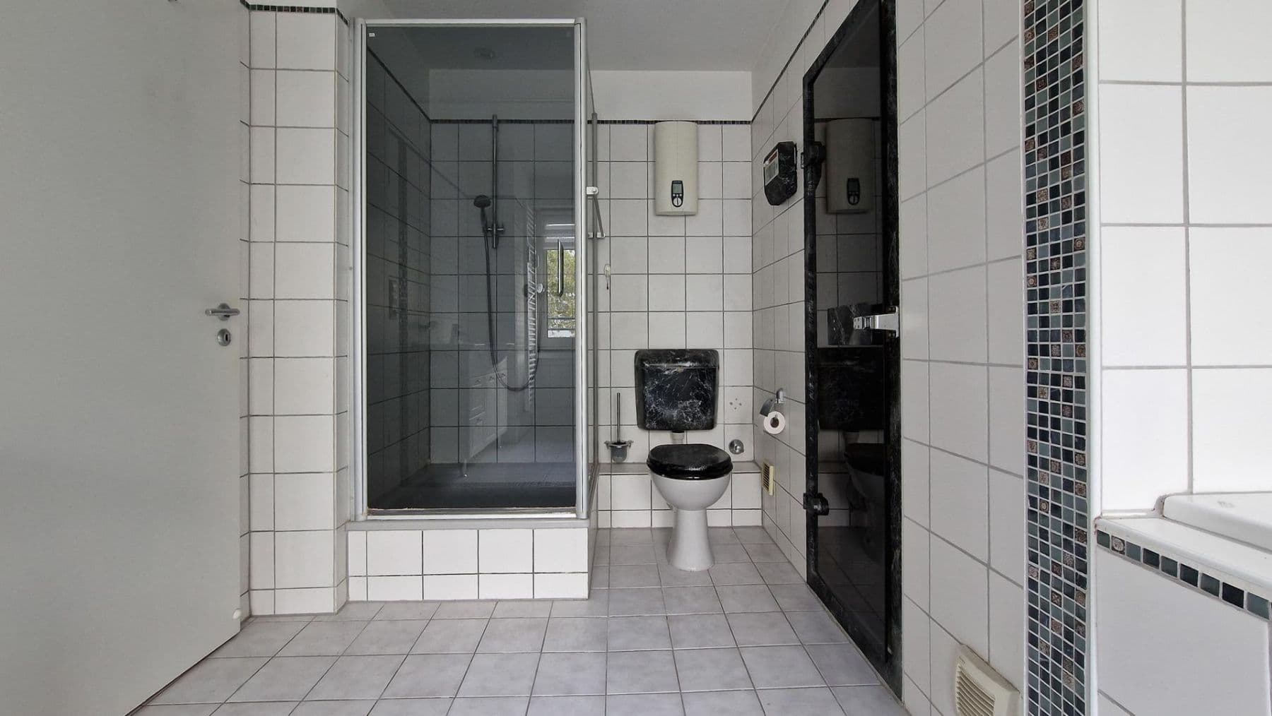 Predaj bytu 3-izbový 137 m², Leverkusen, Severné Porýnie - Westfálsko Predaj bytu 3-izbový 137 m², Leverkusen, Severné Porýnie - Westfálsko