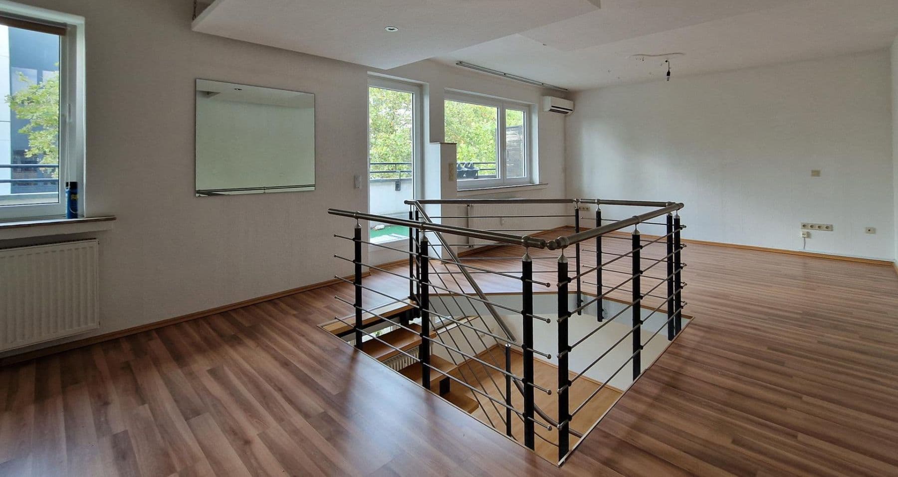 Predaj bytu 3-izbový 137 m², Leverkusen, Severné Porýnie - Westfálsko Predaj bytu 3-izbový 137 m², Leverkusen, Severné Porýnie - Westfálsko